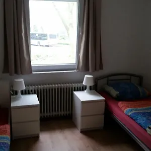 Ferienwohnung Surova Cologne